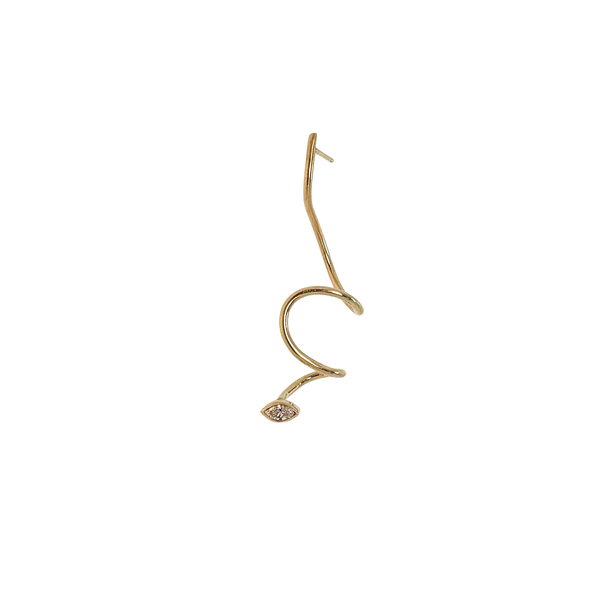 TWIRL EARRING