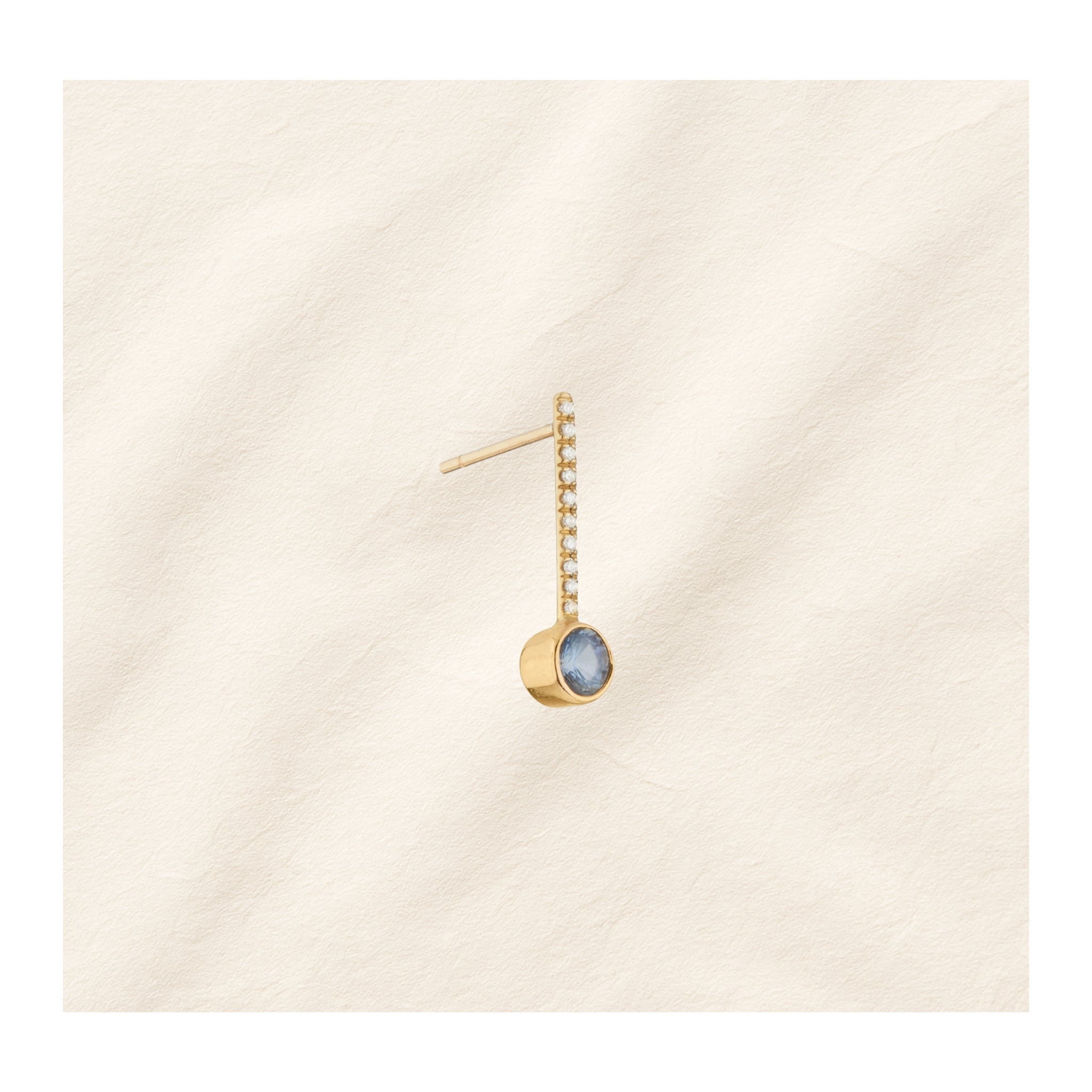 SAPPHIRE STUDS