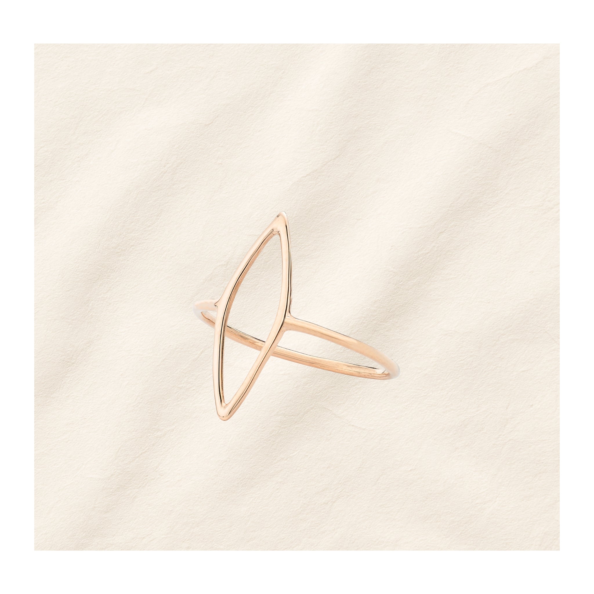 MARQUISE RING