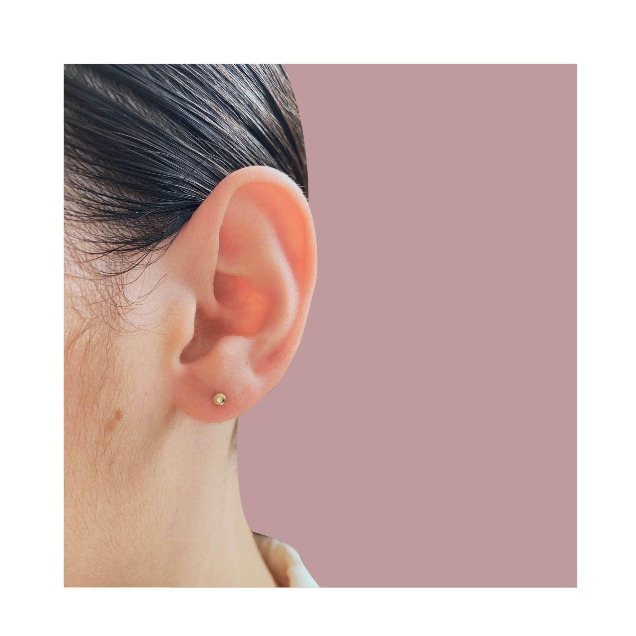 DIAMOND DOT MINI STUDS