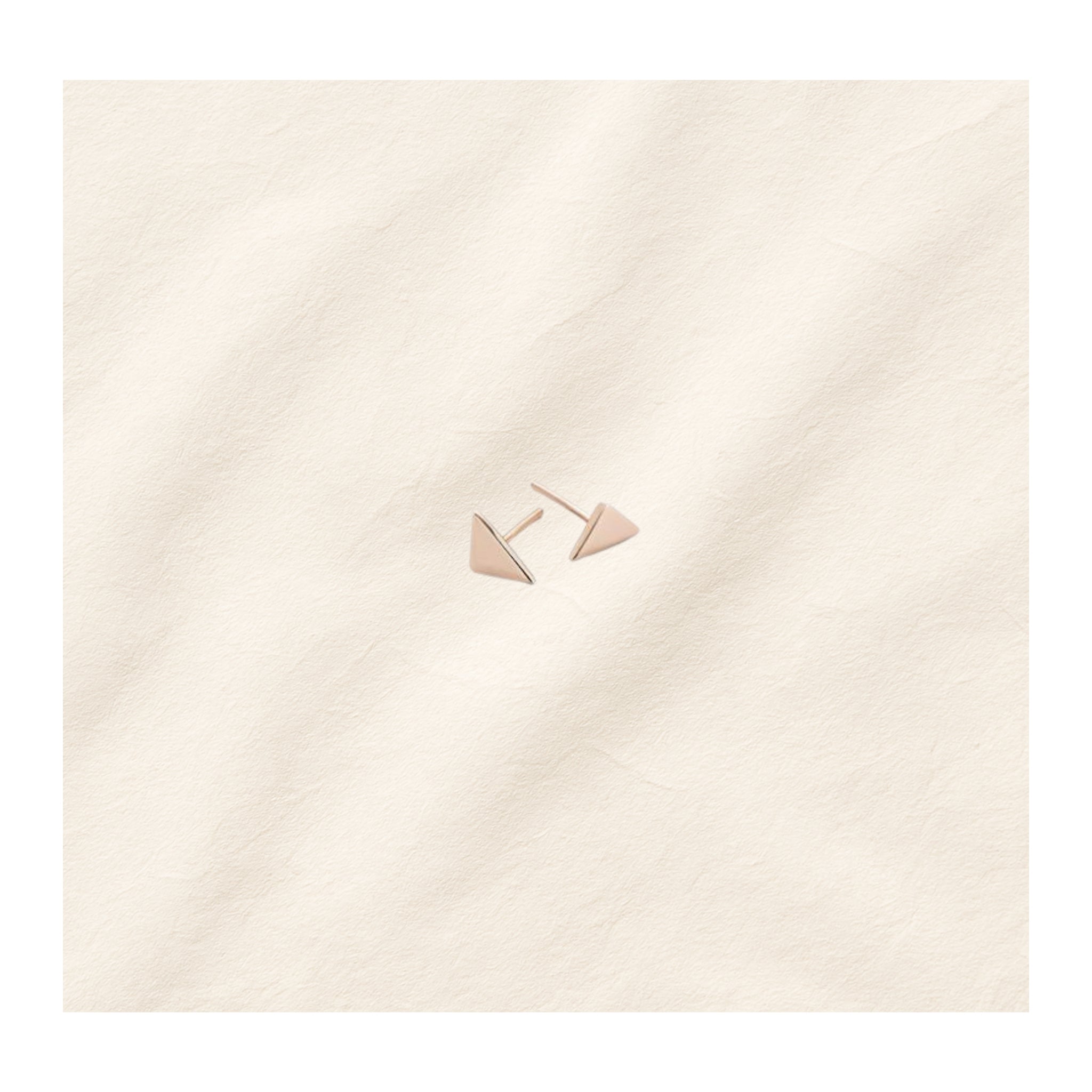 TRIANGLE STUDS