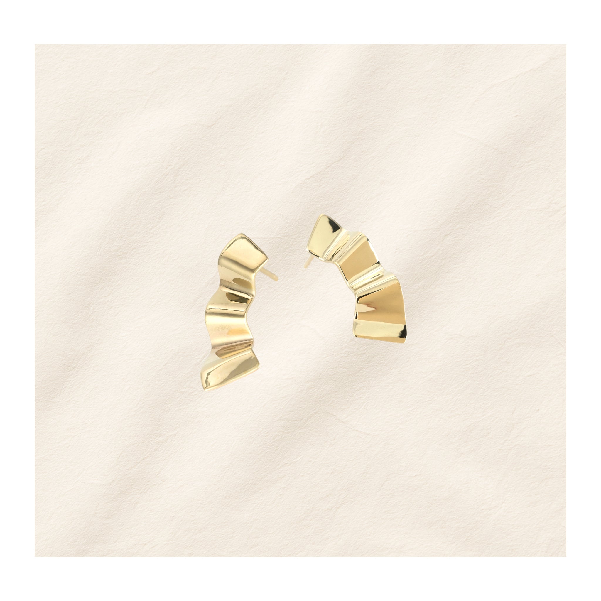FREEFORM STUDS
