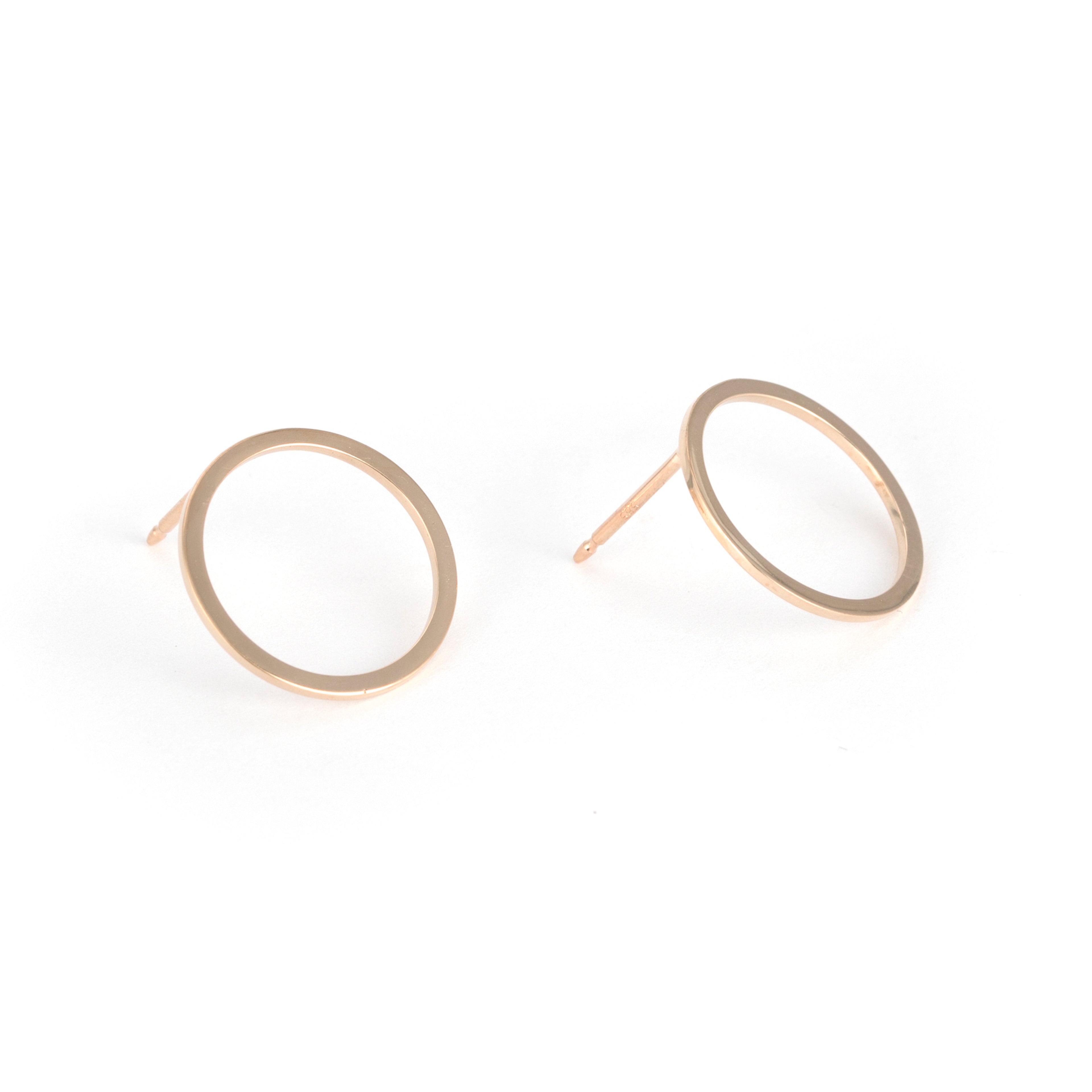 CIRCLE STUDS