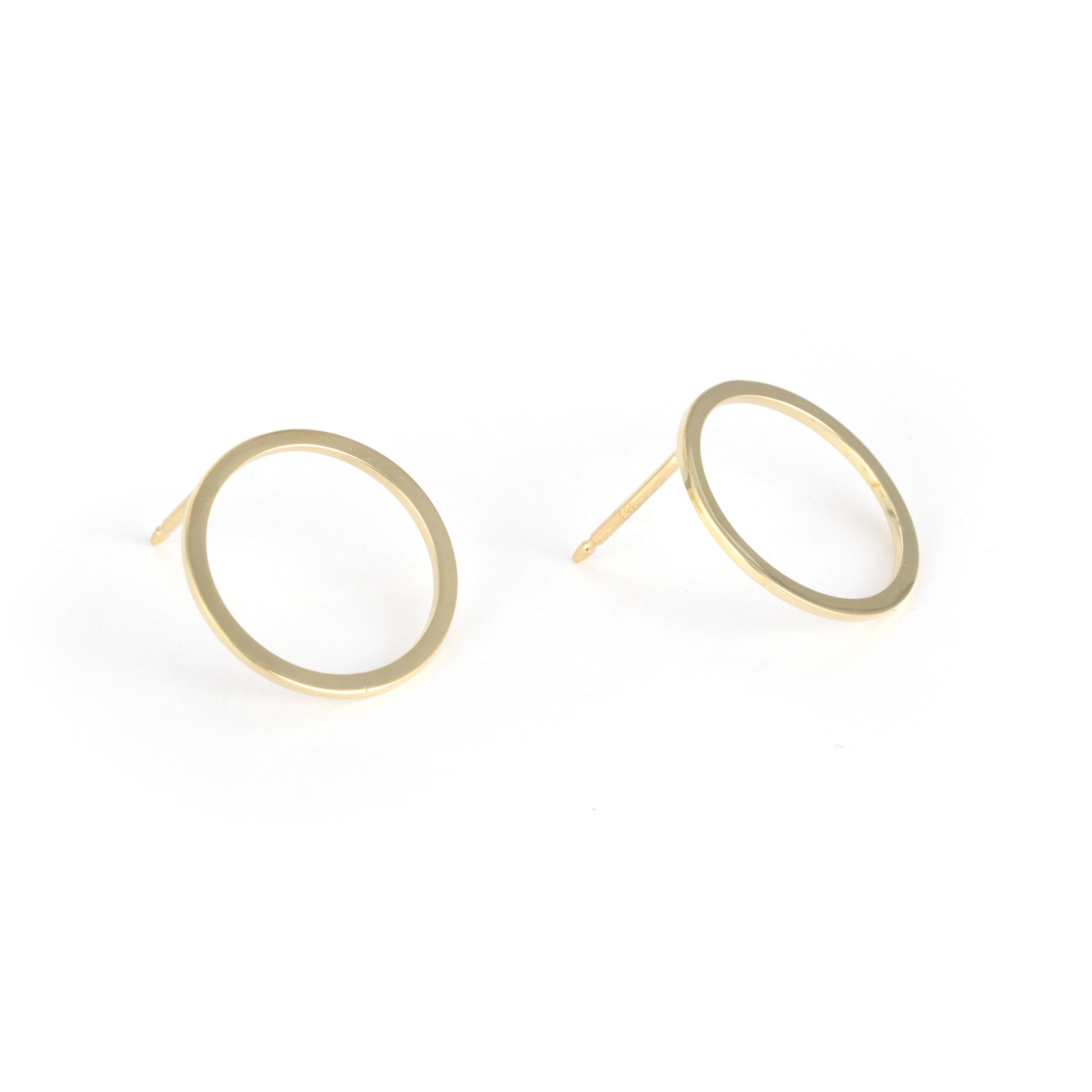 CIRCLE STUDS